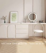 ban-trang-diem-12